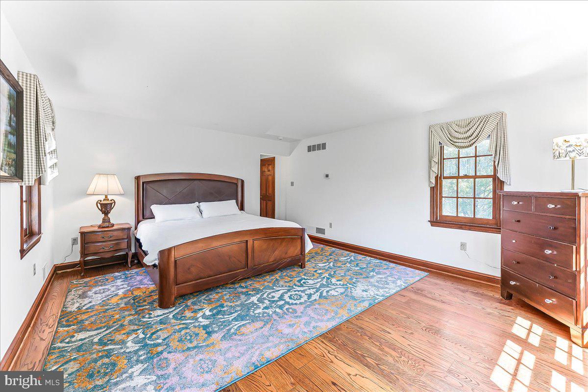 CHESHIRE HUNT - Residential