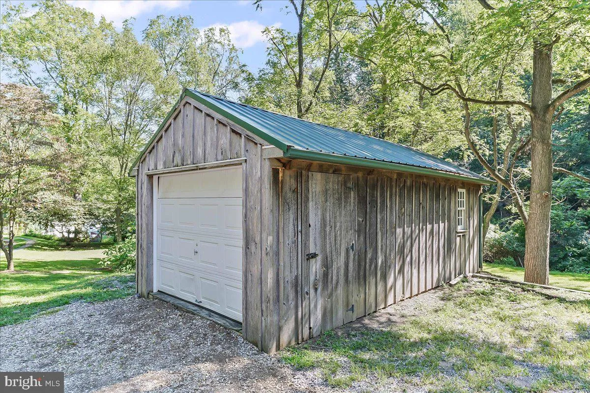 Parkesburg, Pennsylvania 19365, United States, 4 Bedrooms Bedrooms, ,3 BathroomsBathrooms,Residential,Coming Soon,180766