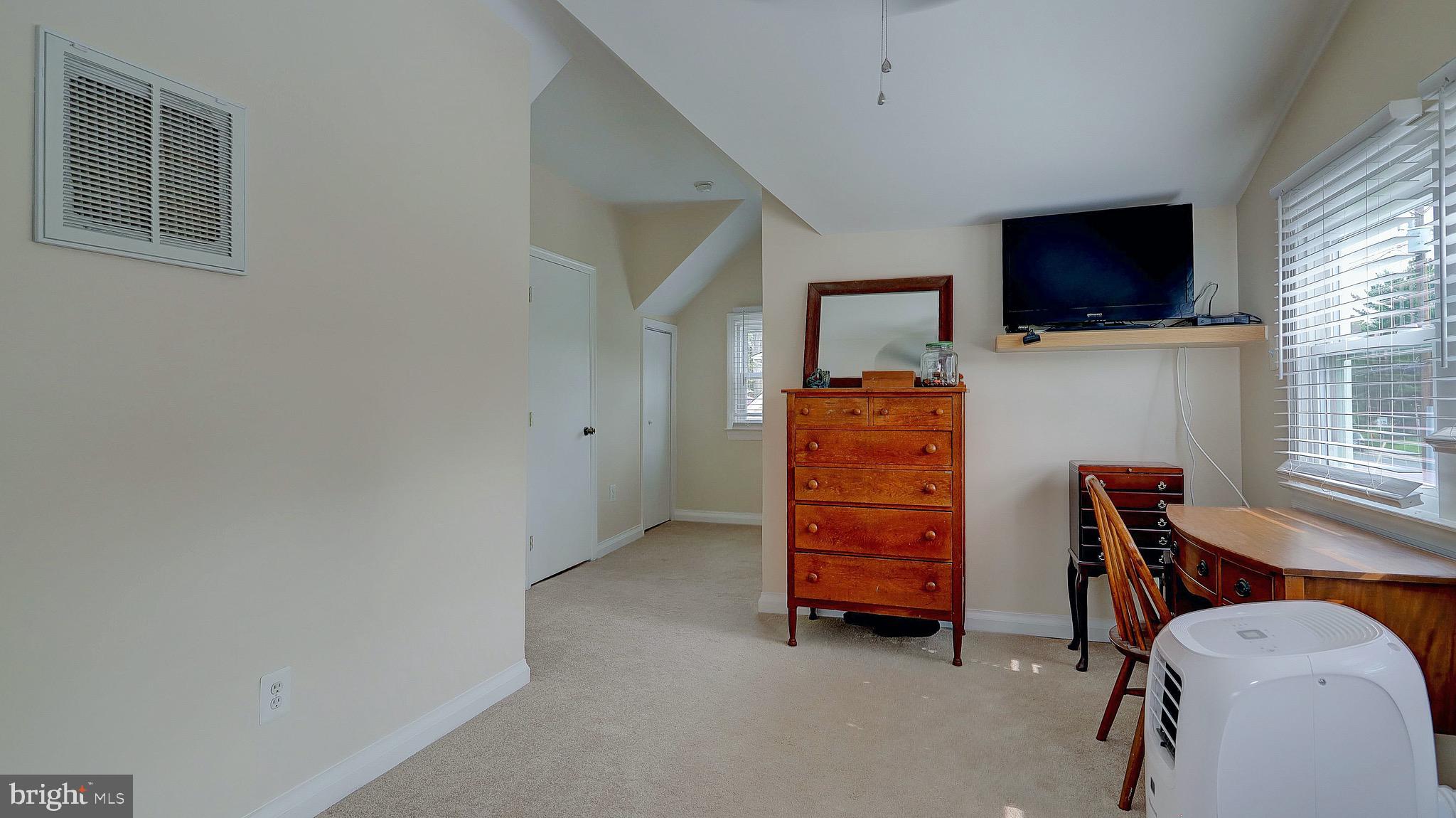 MANASSAS PARK - Residential