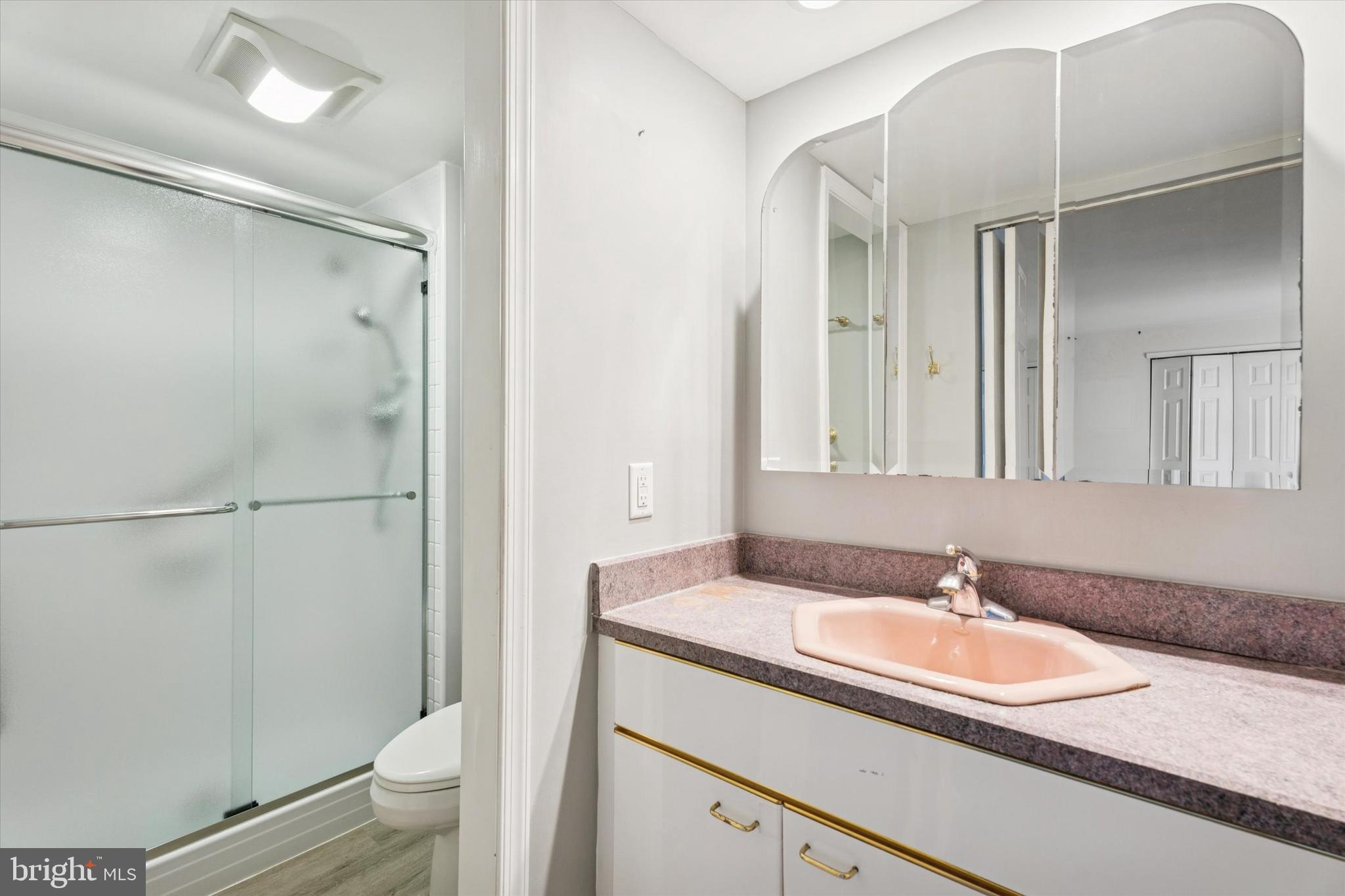 GREENE COUNTRIE VI - Residential