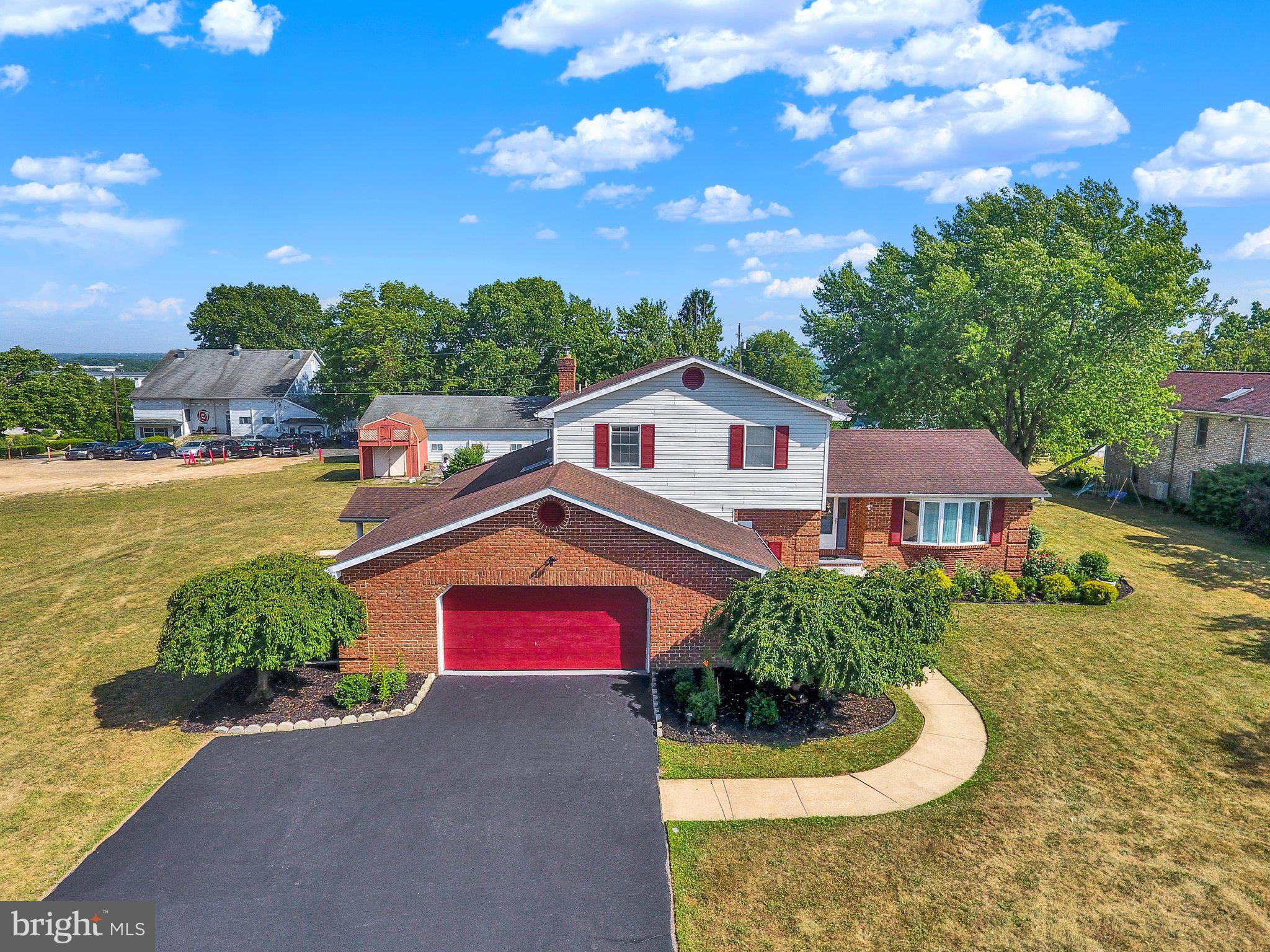 235 RIDGE HILL