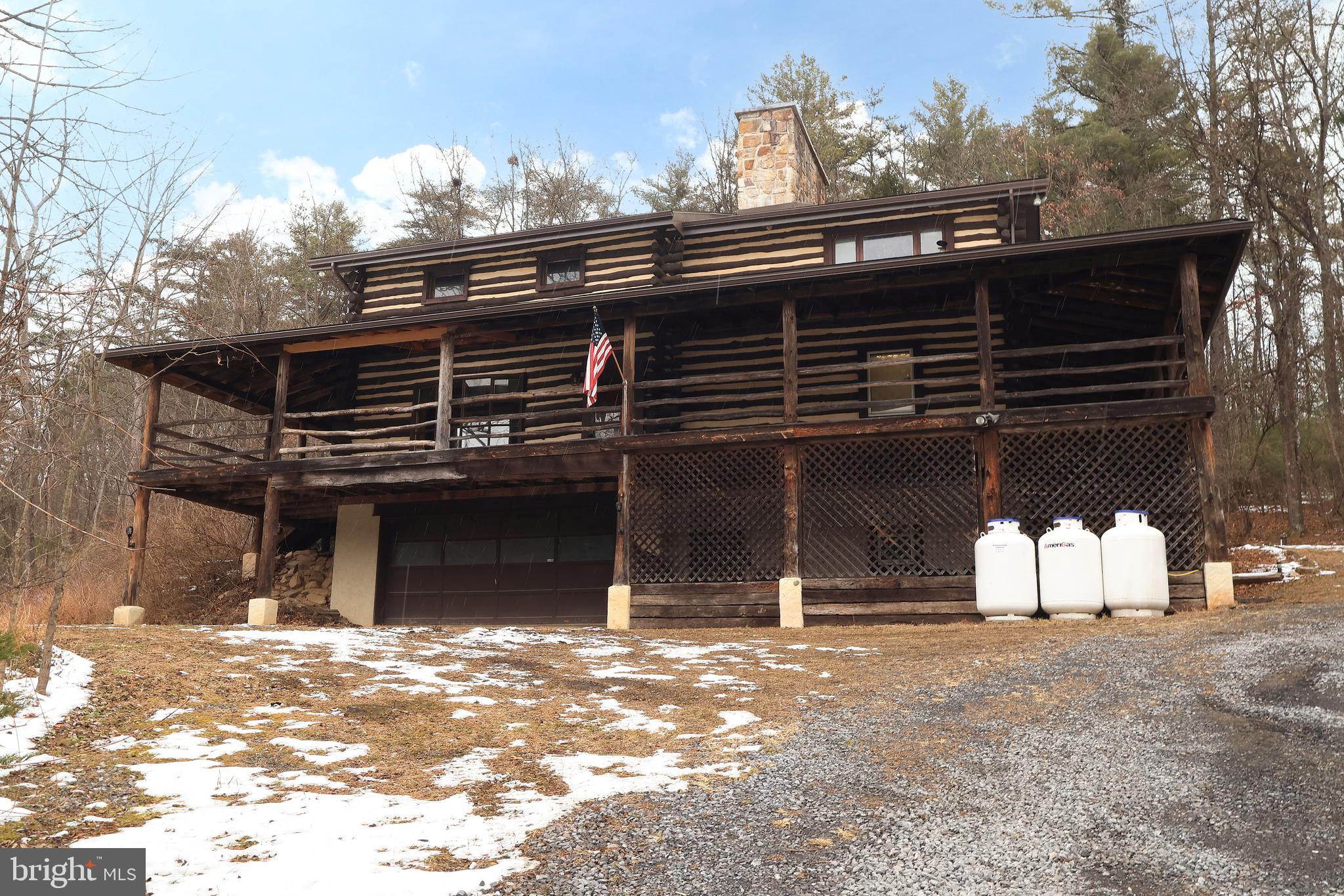 7897 HIGH TAILS DRIVE