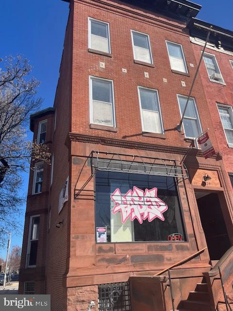 CHARLES NORTH - Residential Lease