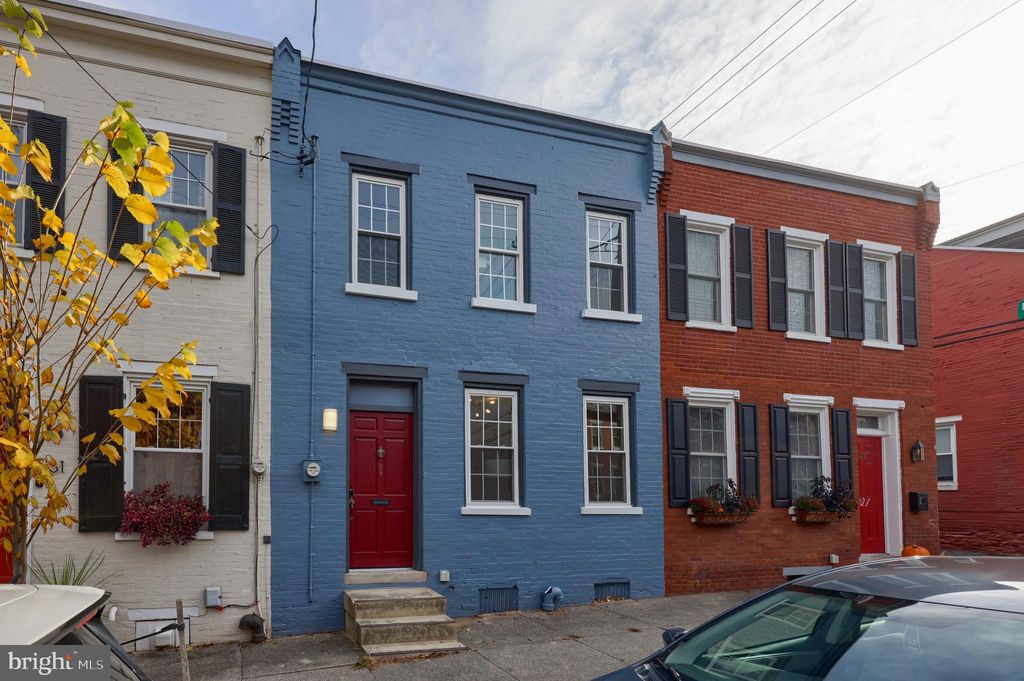 Photo of 29 N Plum Street, LANCASTER, PA 17602 (MLS # PALA2061378)