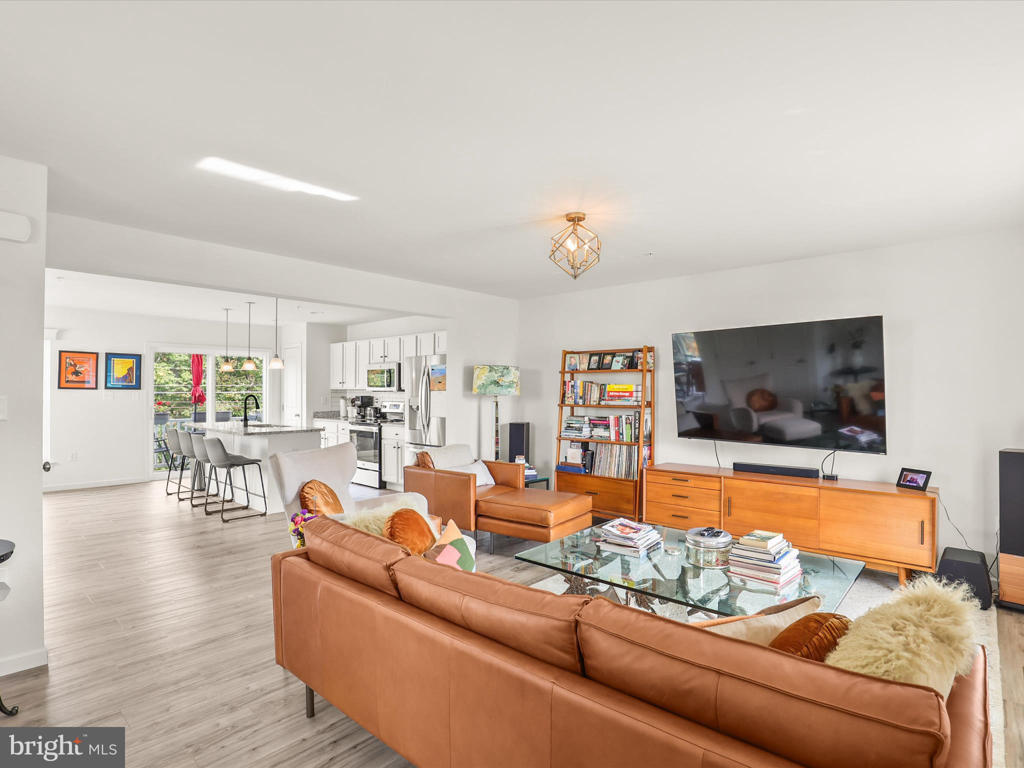 BRIDGEVIEW - Residential