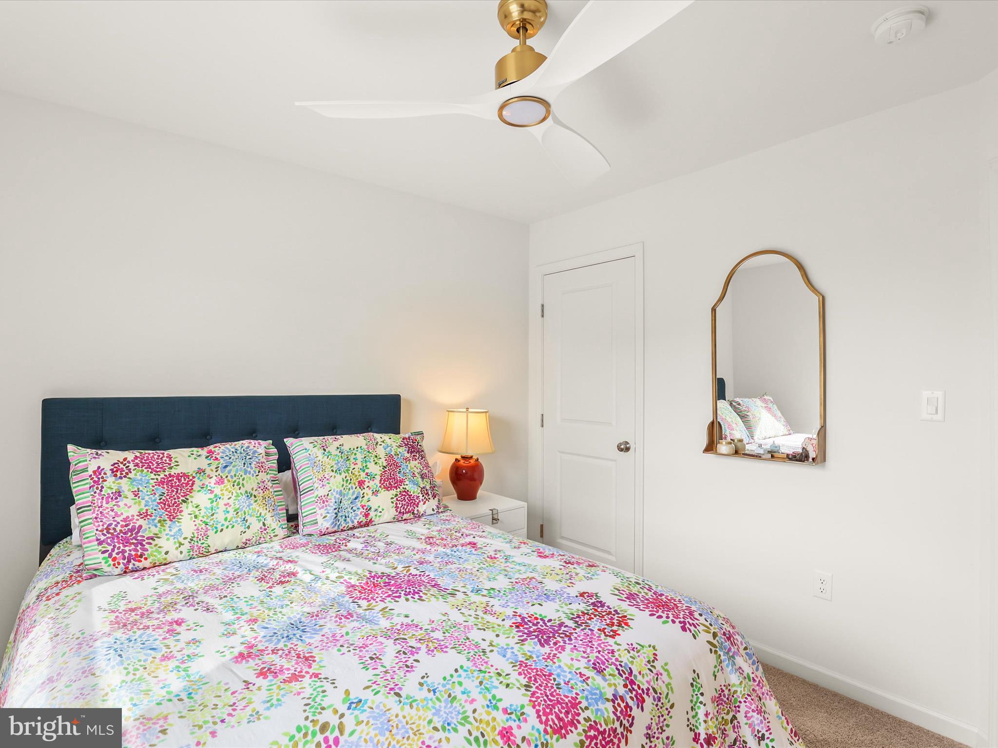 BRIDGEVIEW - Residential