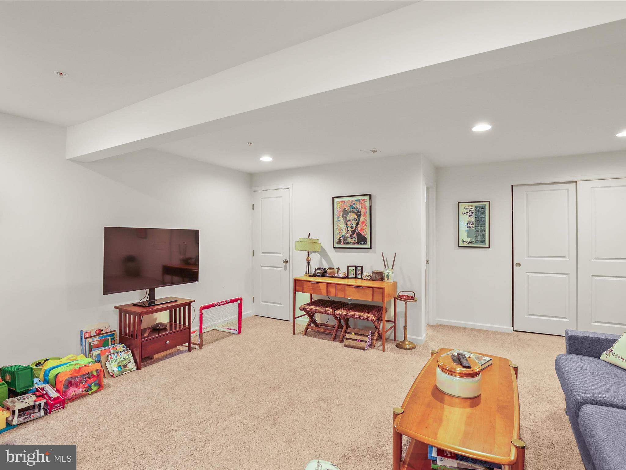 BRIDGEVIEW - Residential