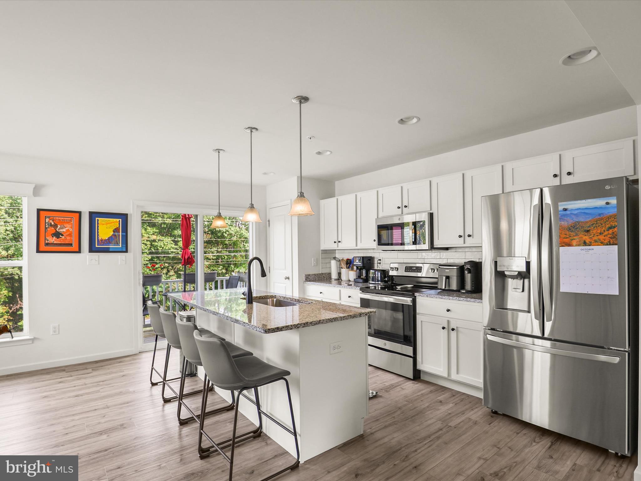 BRIDGEVIEW - Residential