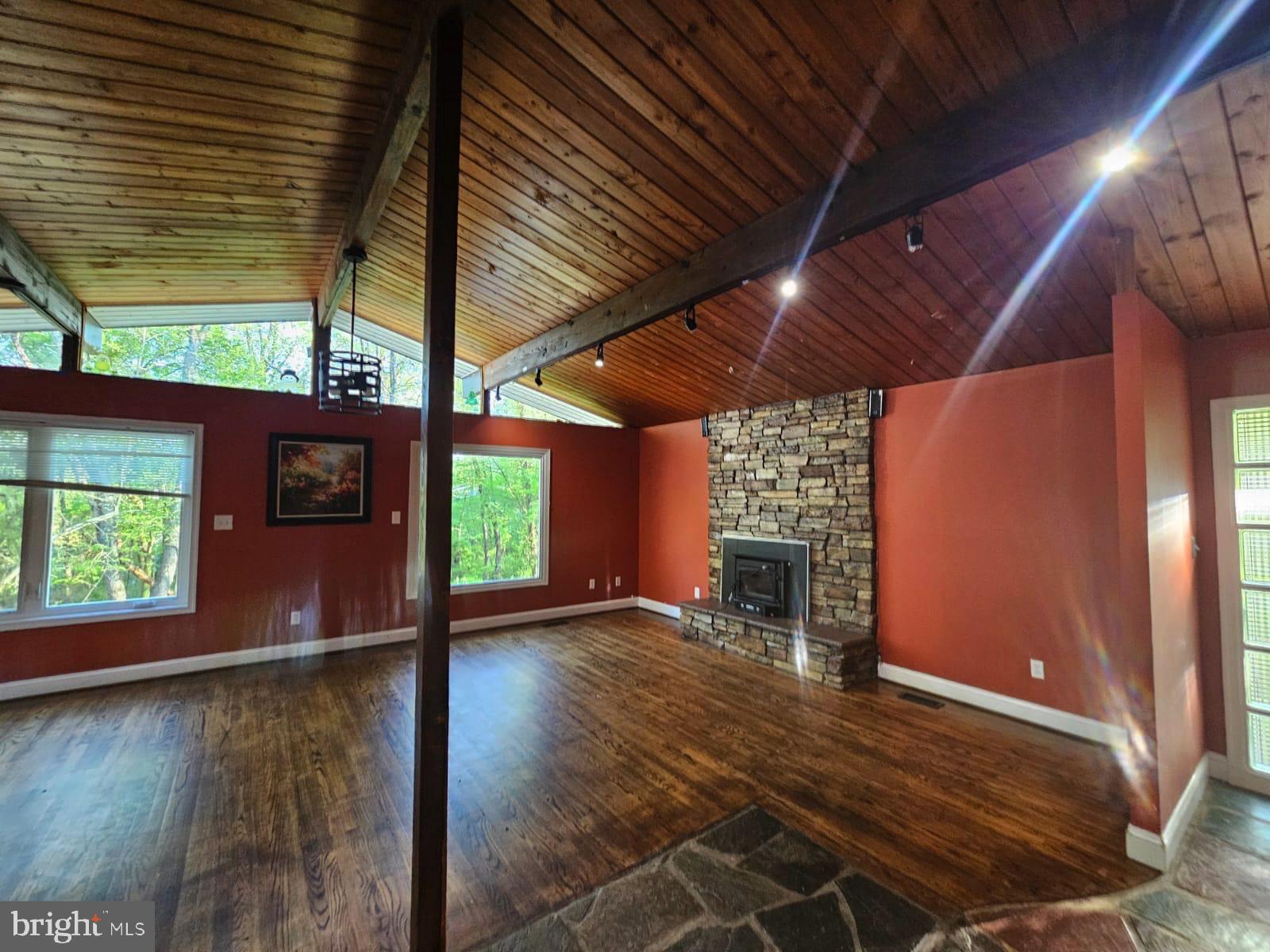 COLESVILLE OUTSIDE - Residential Lease