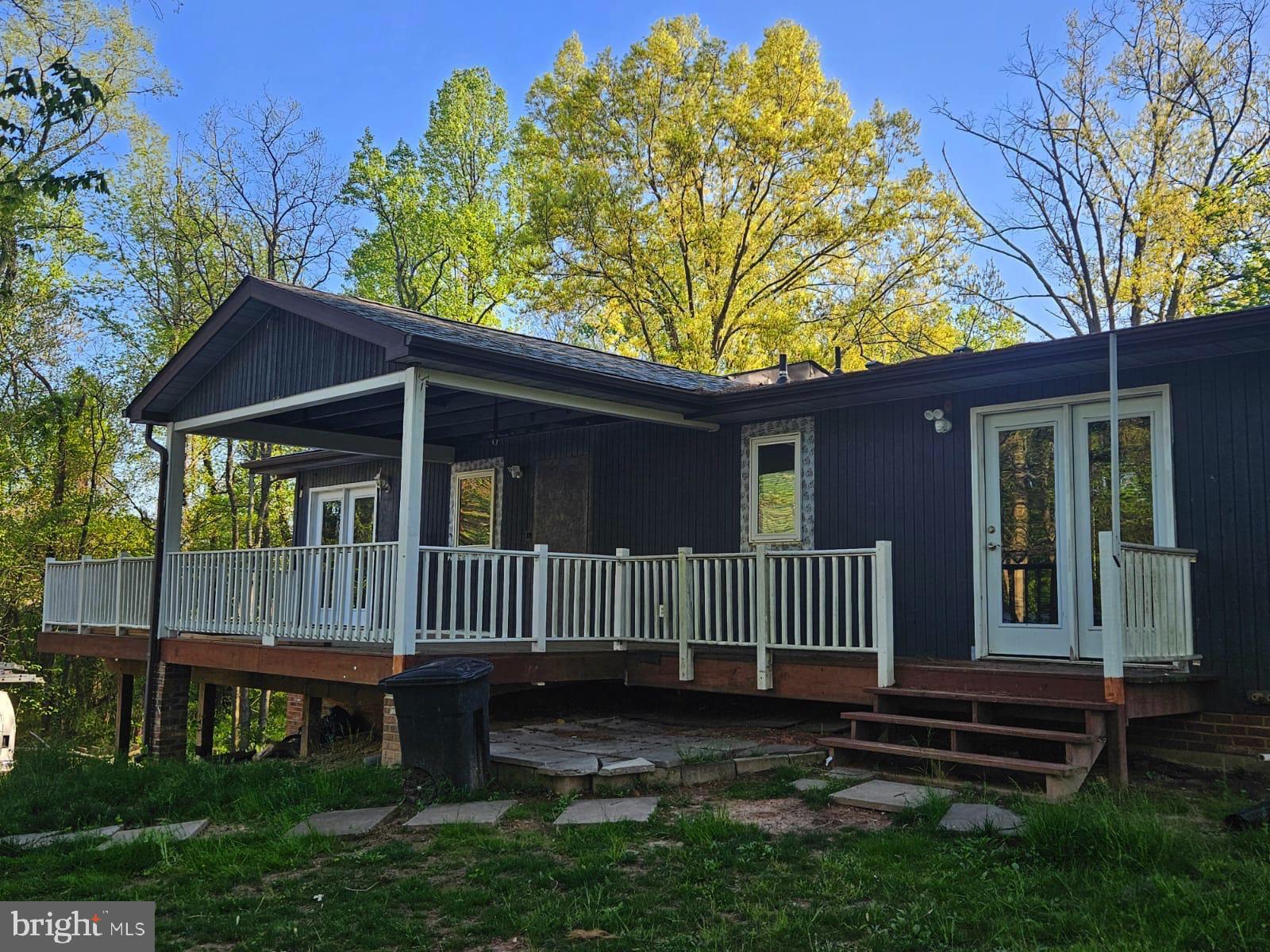 COLESVILLE OUTSIDE - Residential Lease