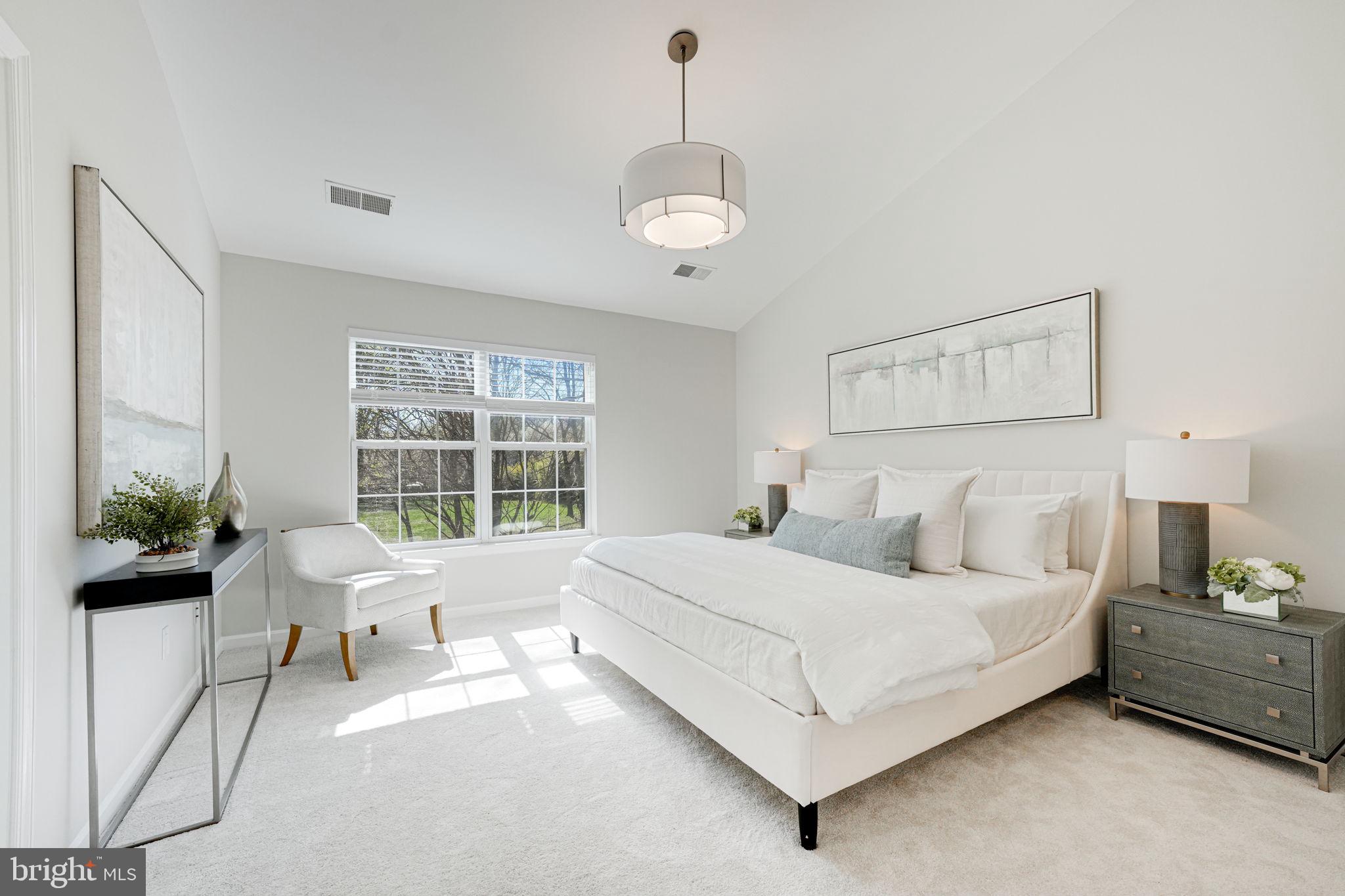 RESTON - Residential