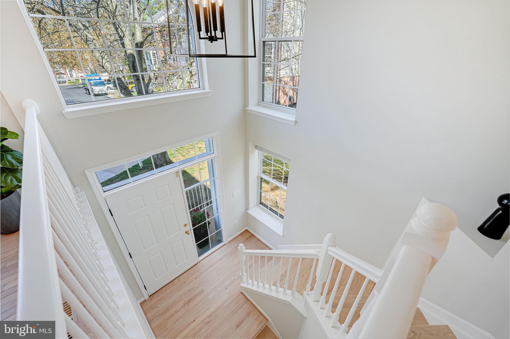 RESTON - Residential