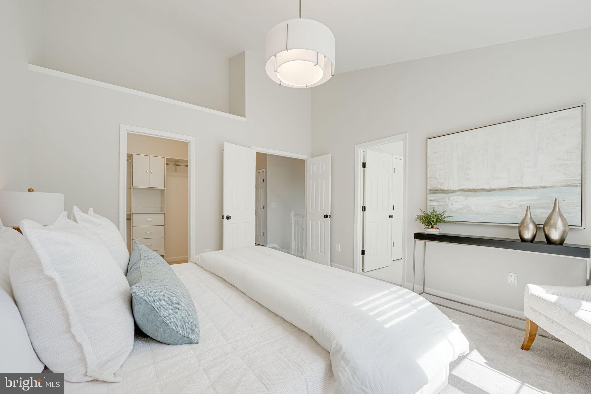 RESTON - Residential