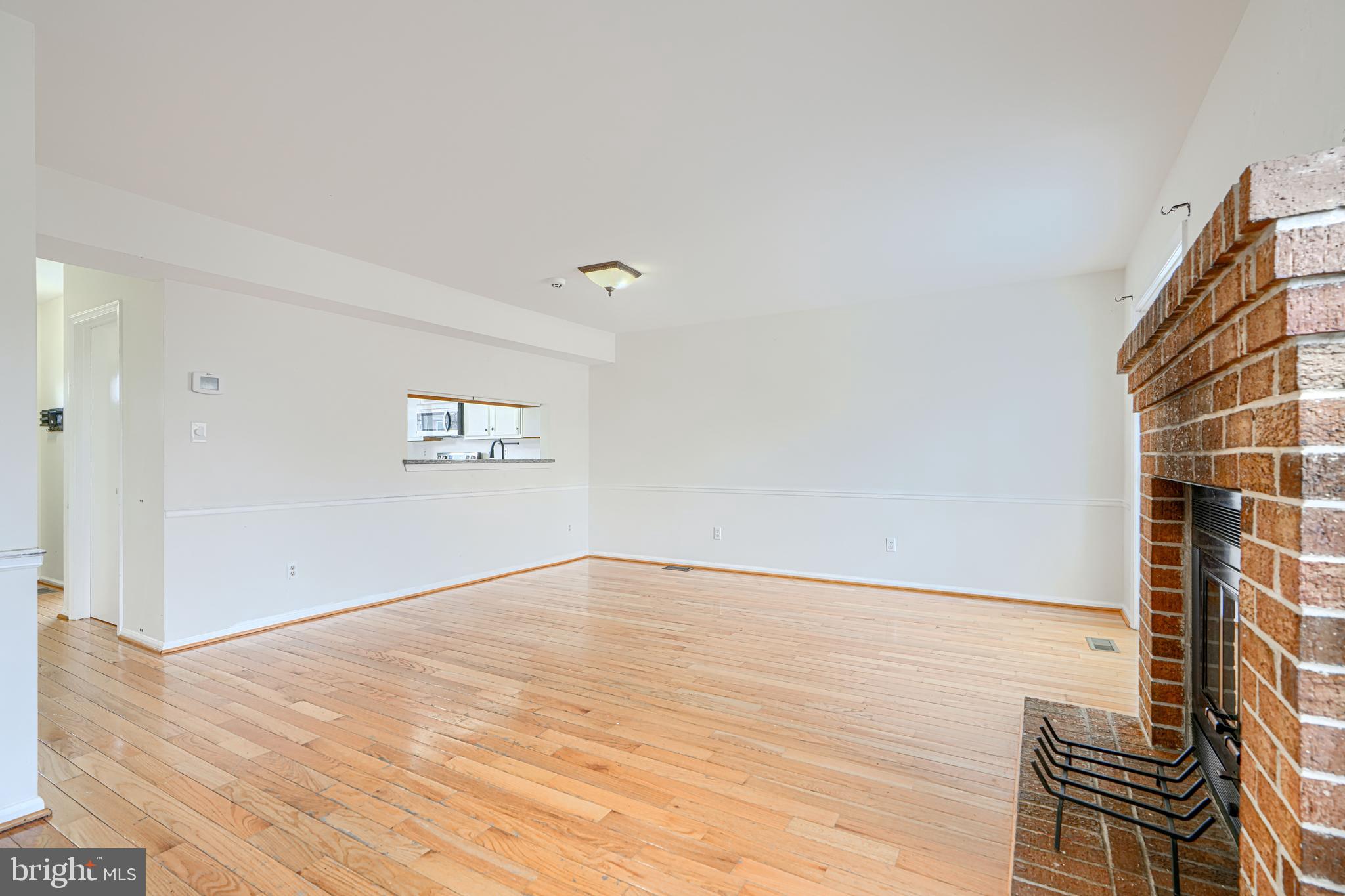 CASTLEMILL - Residential