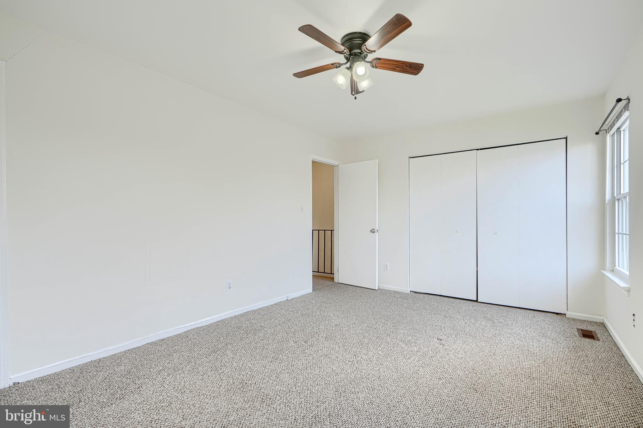 CASTLEMILL - Residential