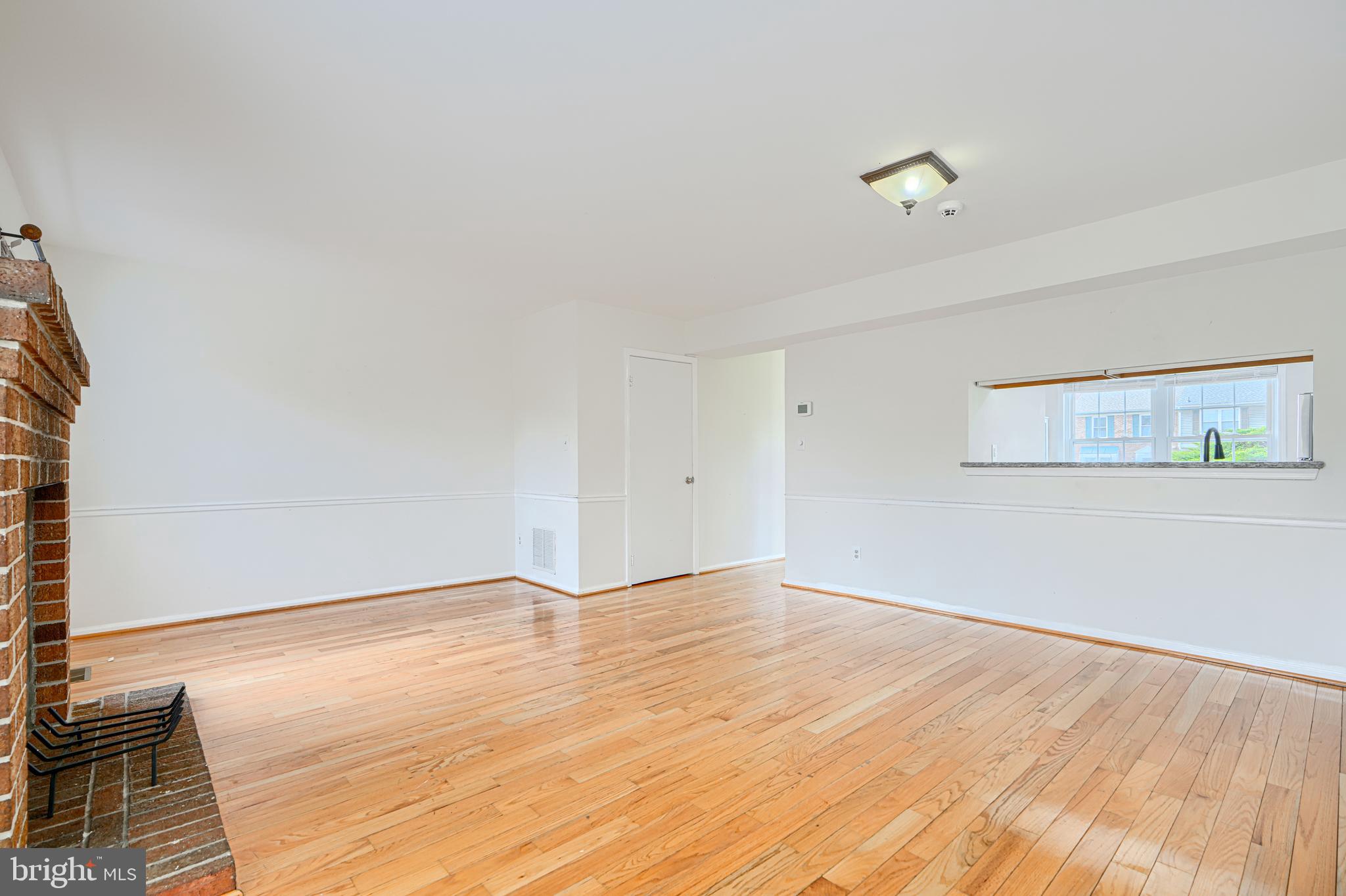 CASTLEMILL - Residential