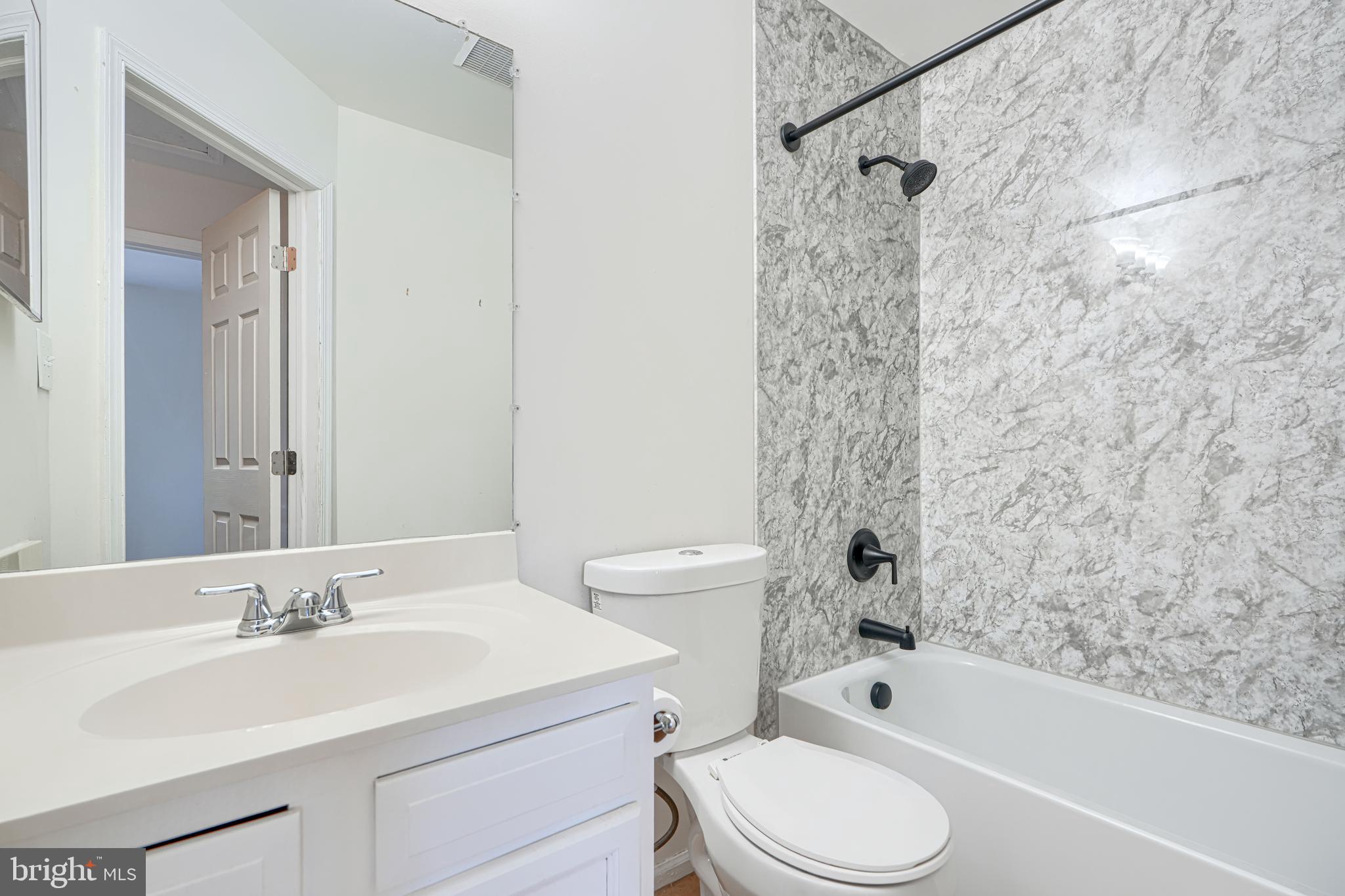 CASTLEMILL - Residential