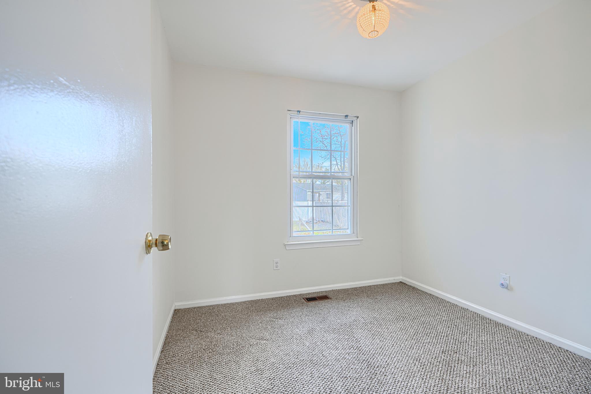 CASTLEMILL - Residential