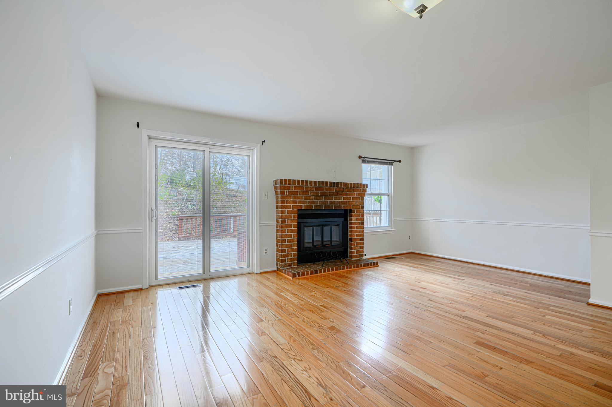 CASTLEMILL - Residential