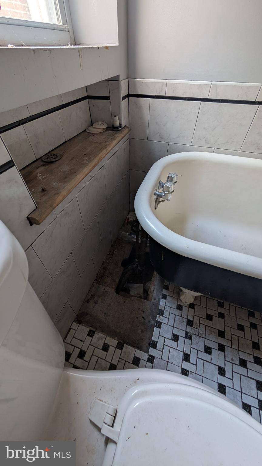 NICETOWN-TIOGA - Residential