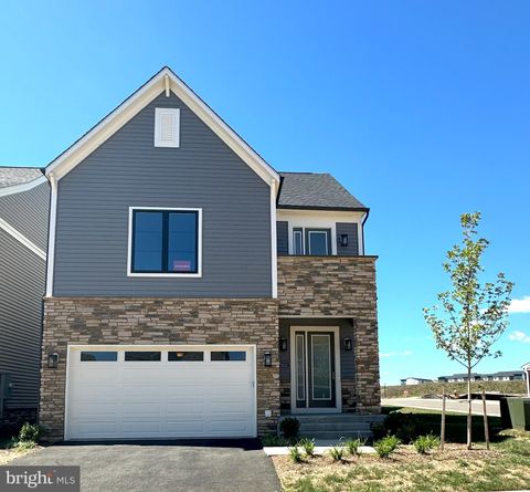 43212 GREELEY SQUARE ASHBURN VA 20148