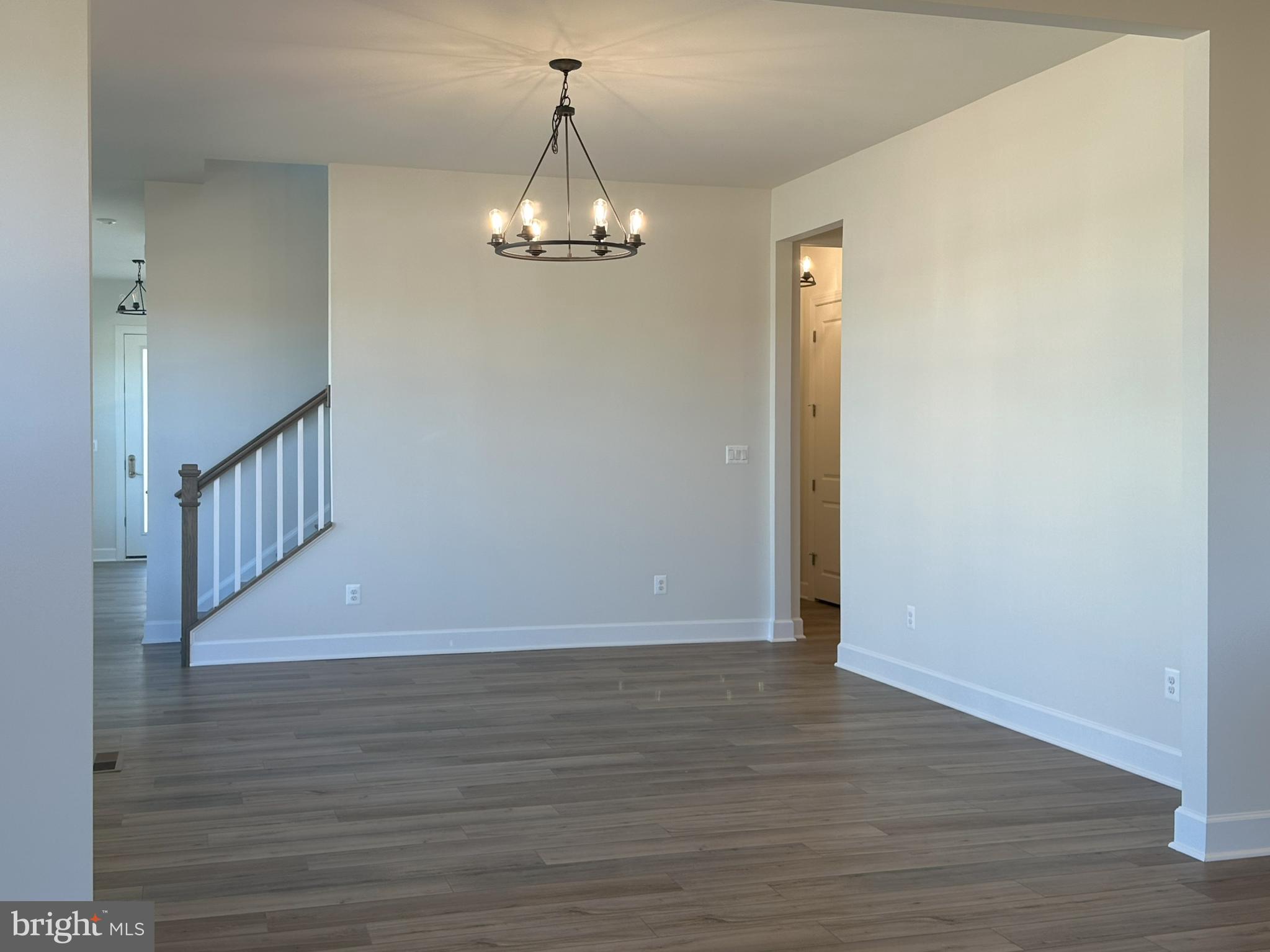 43212 GREELEY SQUARE