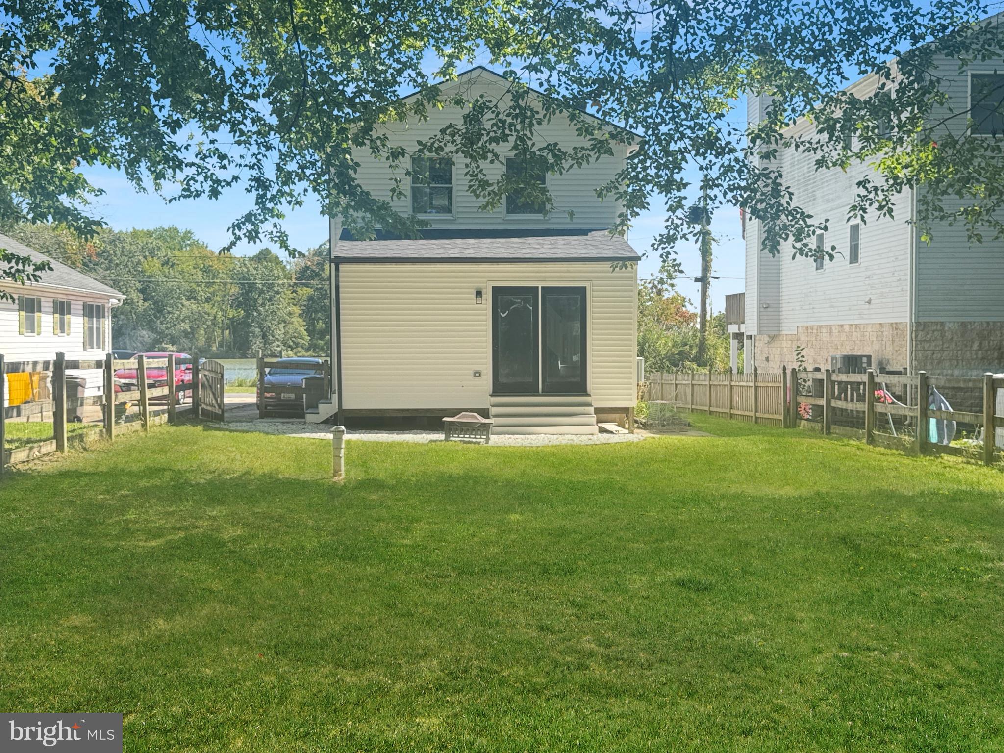 DEALE BEACH - Residential Lease