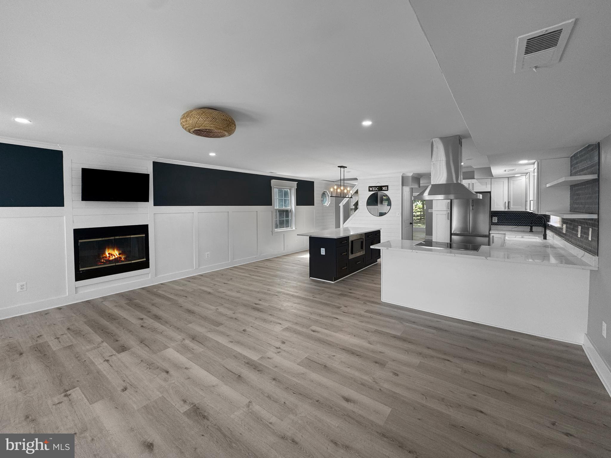 DEALE BEACH - Residential Lease