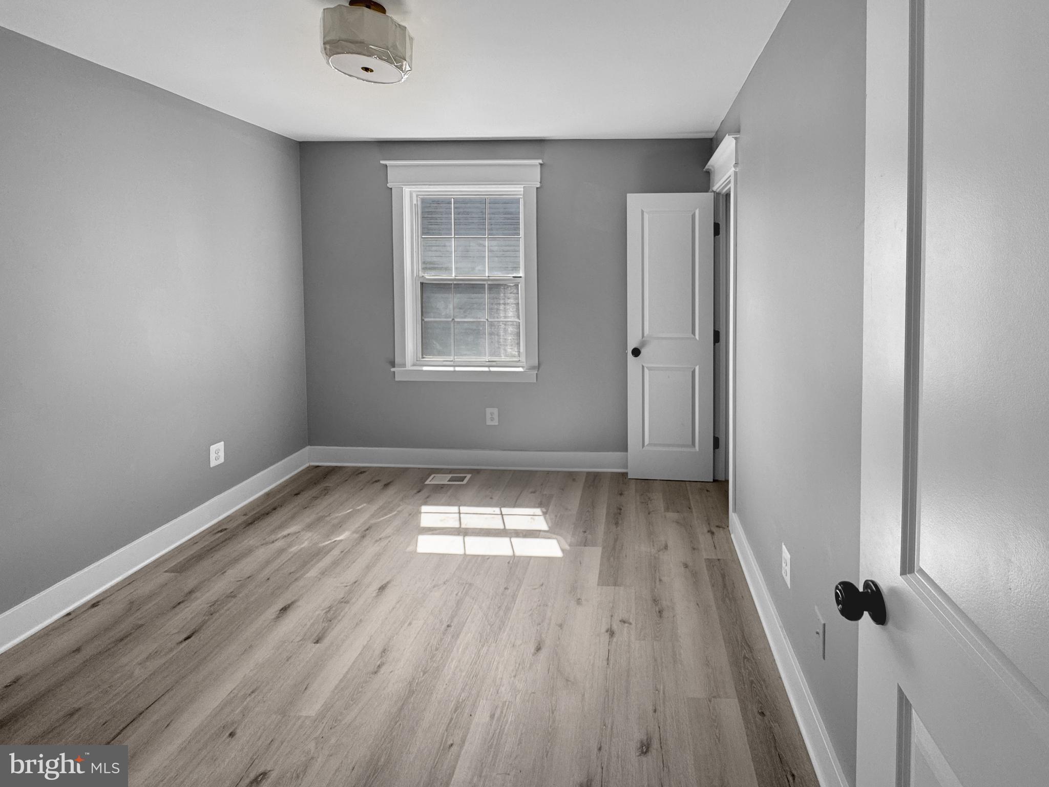 DEALE BEACH - Residential Lease