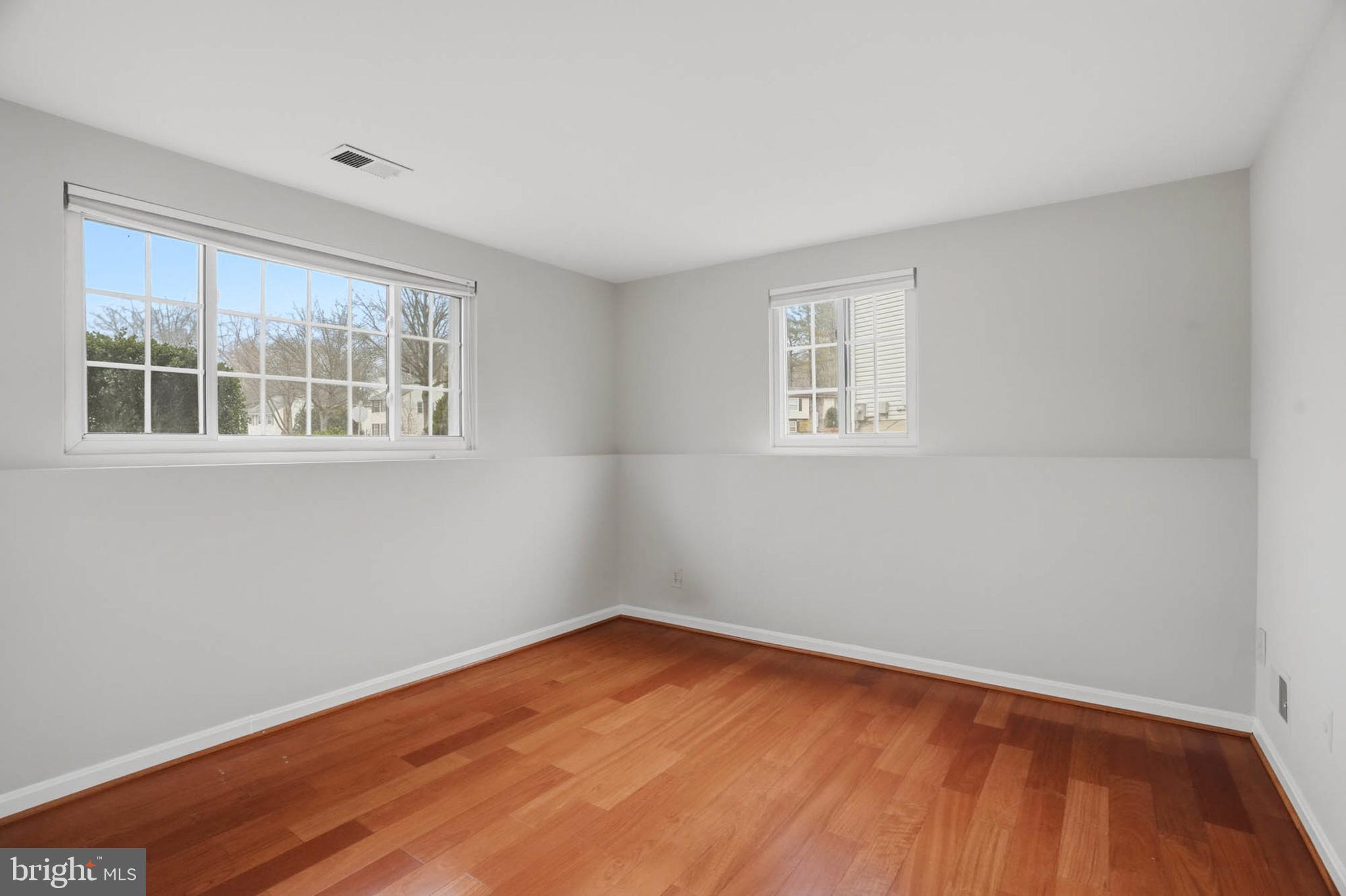 ELLICOTT HILLS - Residential