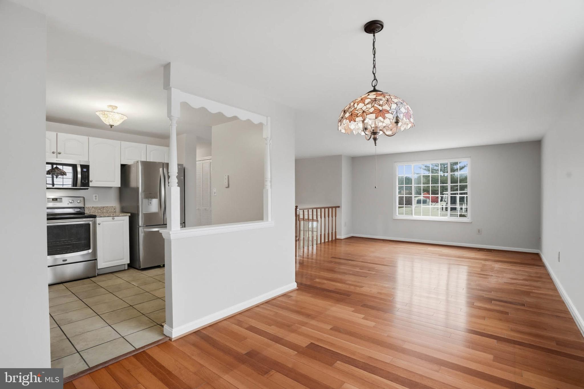 ELLICOTT HILLS - Residential