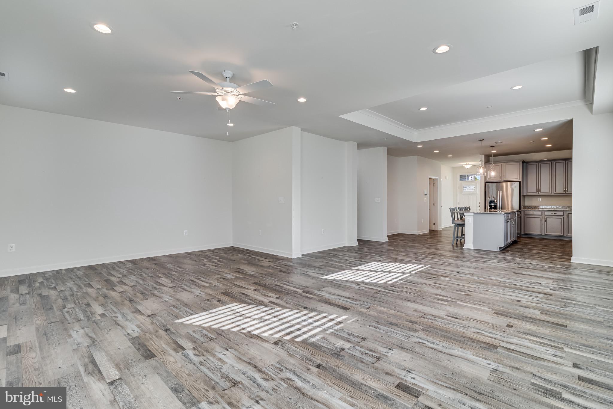 HAWTHORNE GREENE - Residential