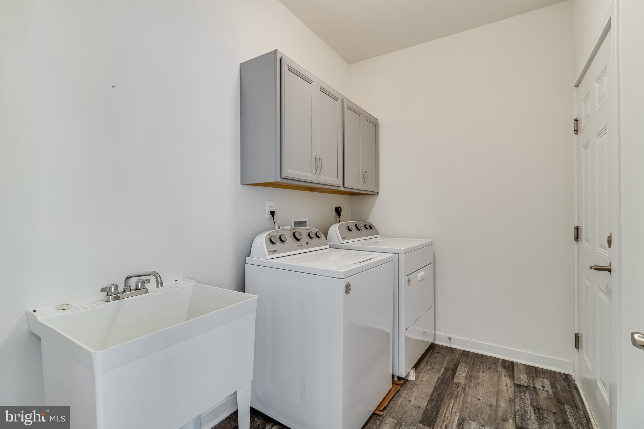 HAWTHORNE GREENE - Residential