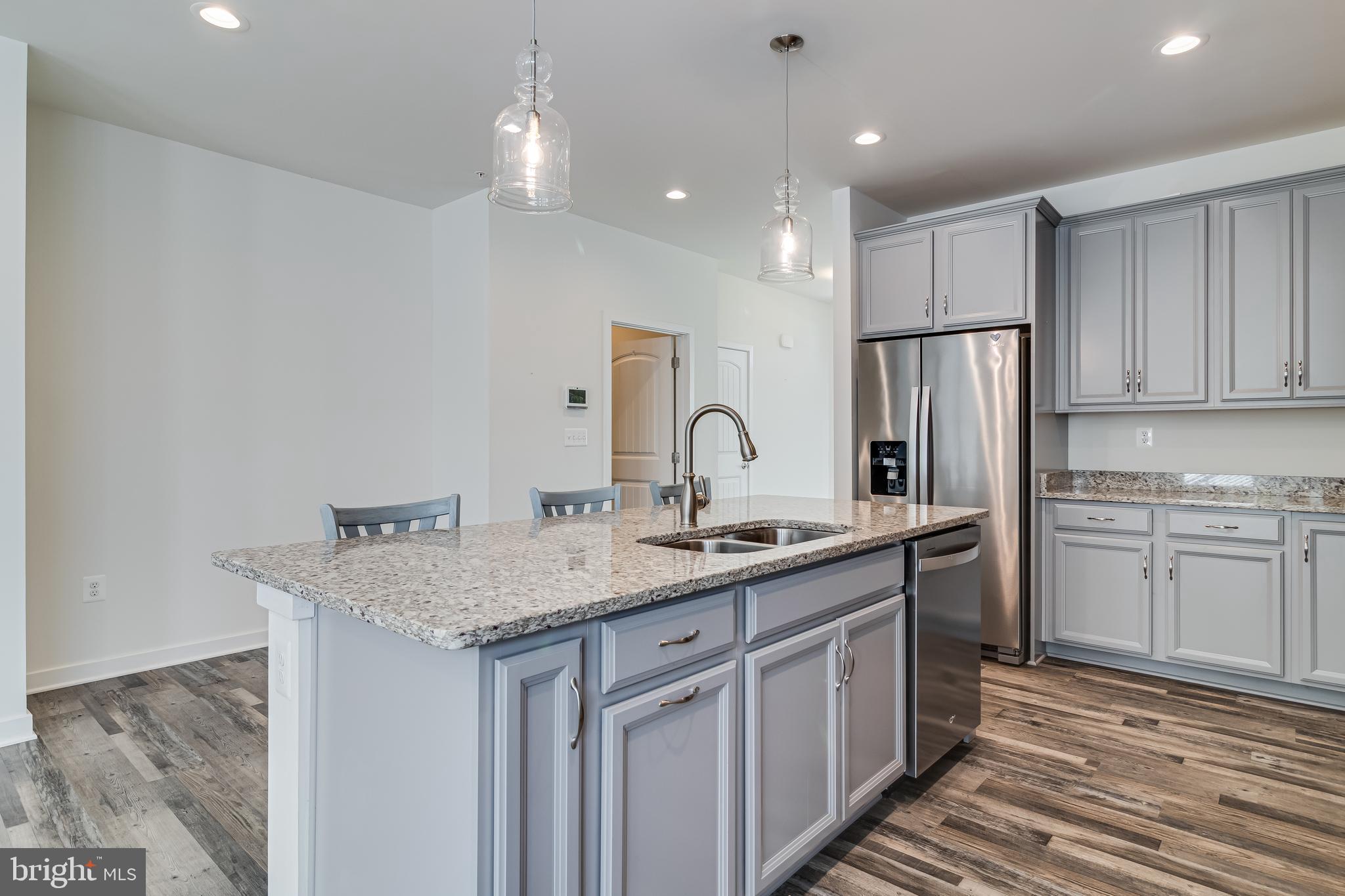 HAWTHORNE GREENE - Residential