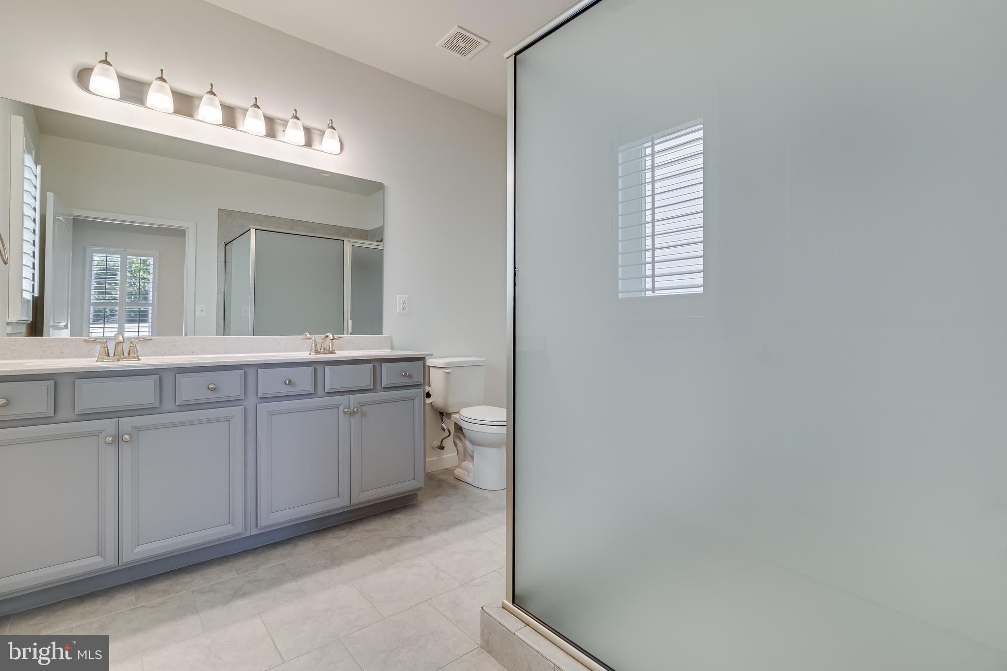 HAWTHORNE GREENE - Residential