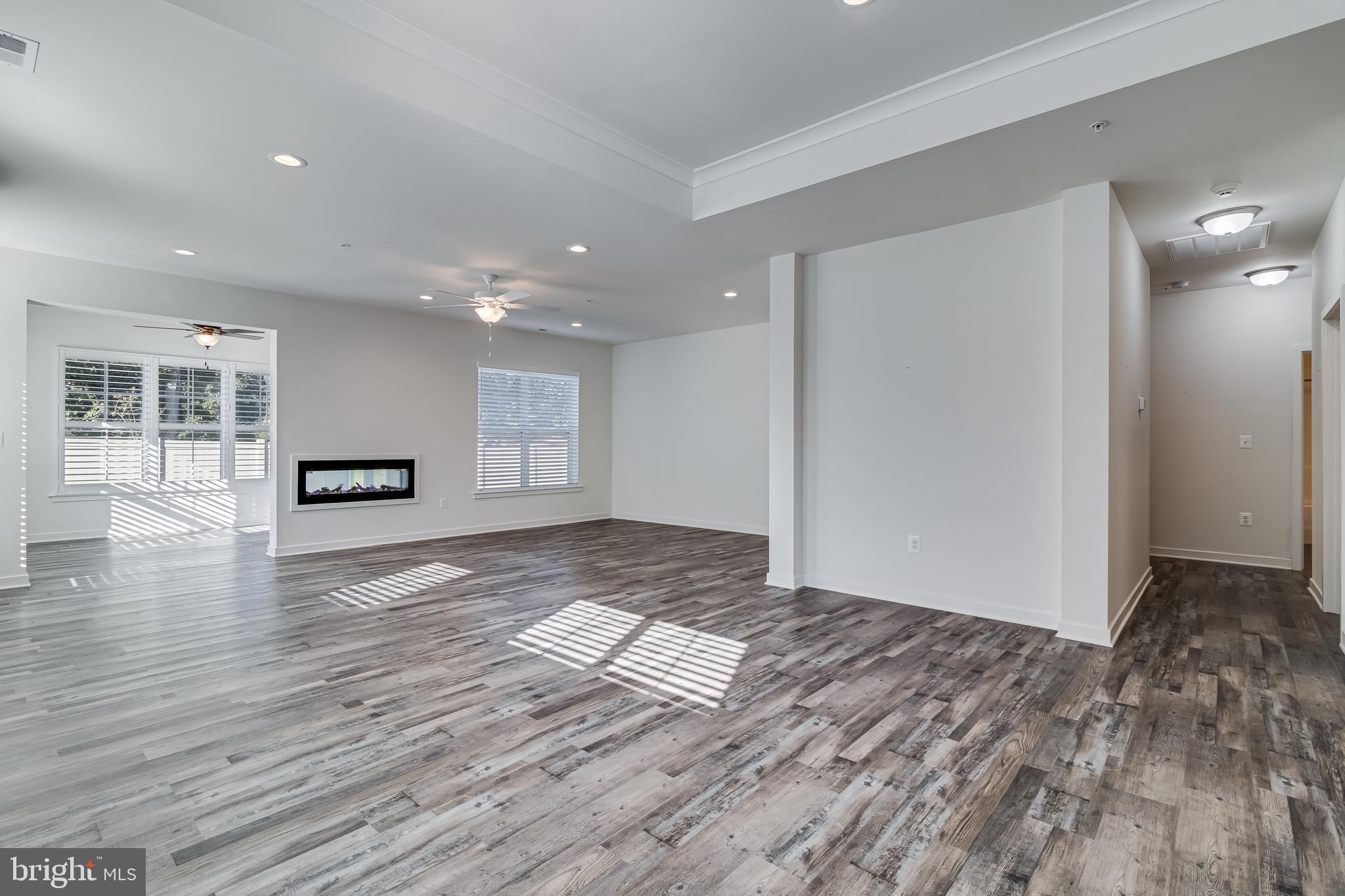 HAWTHORNE GREENE - Residential