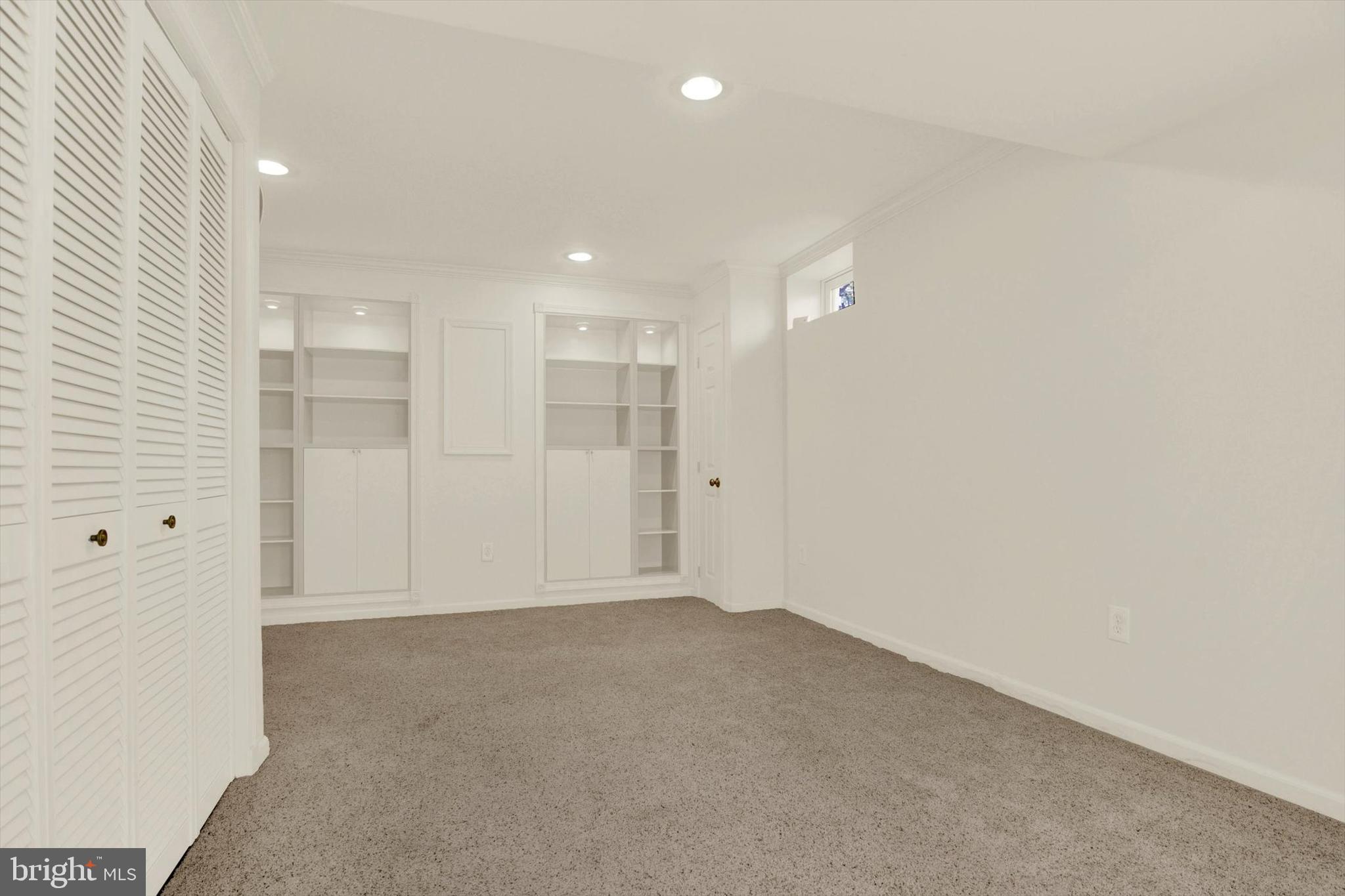 IRWINS CHOICE - Residential