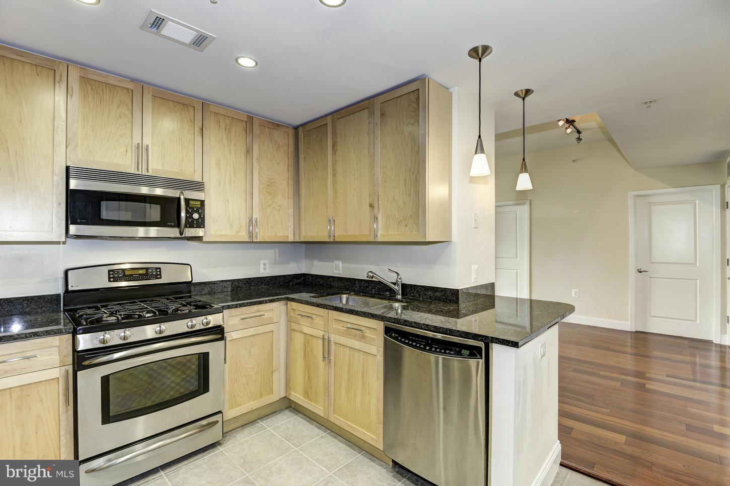 HAWTHORN - Residential