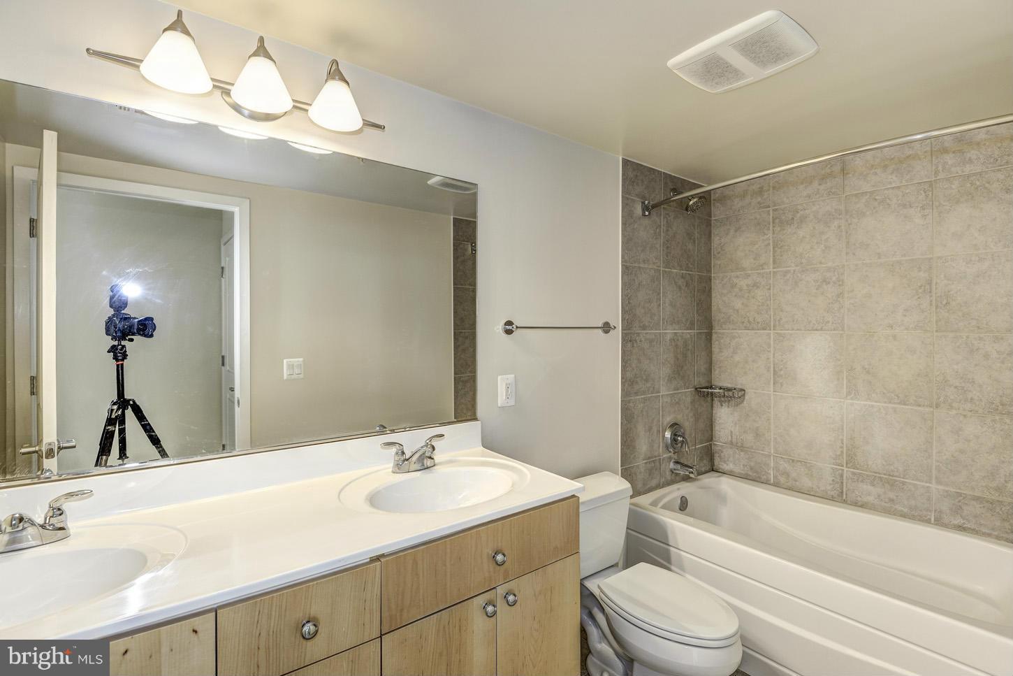 HAWTHORN - Residential