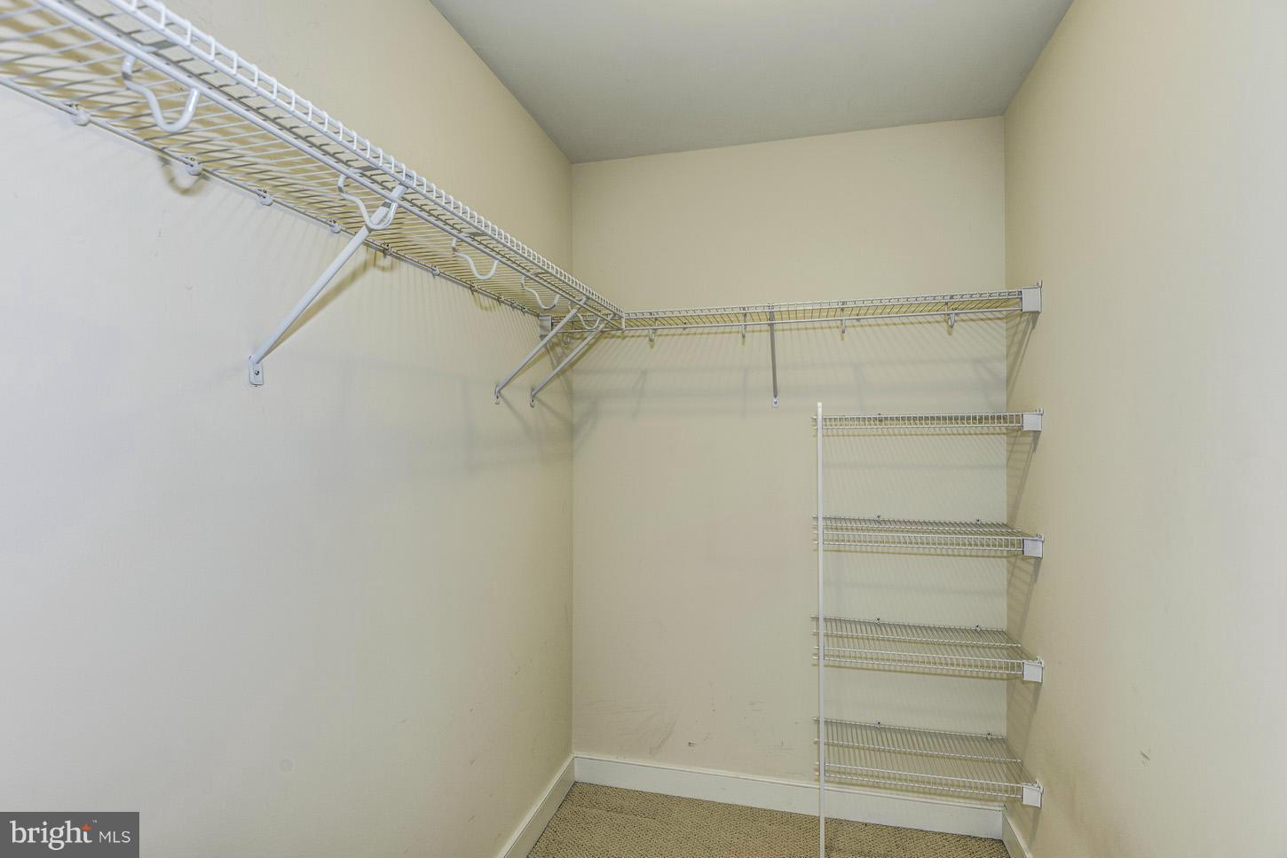 HAWTHORN - Residential