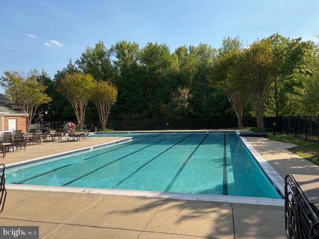 336 COLONY POINT PLACE