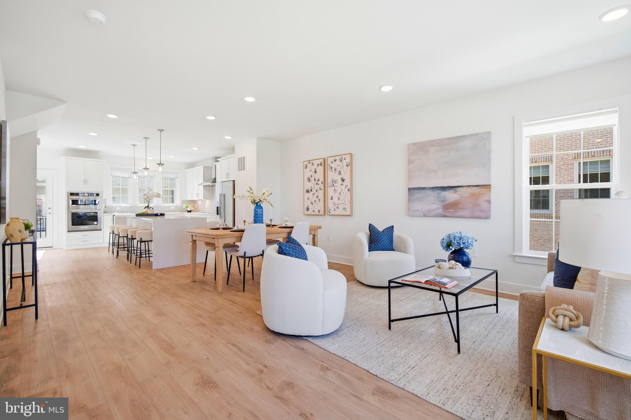 BOULEVARD VI TOWNS - Residential