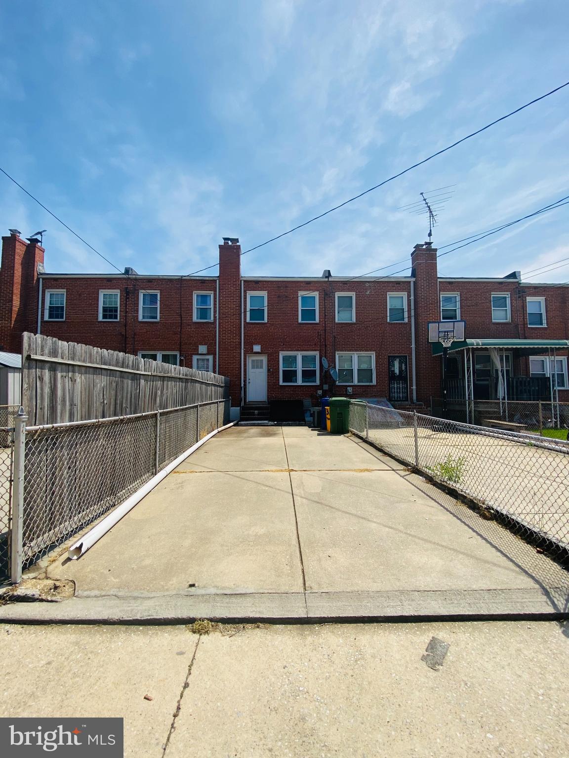 BAYVIEW - Residential Lease