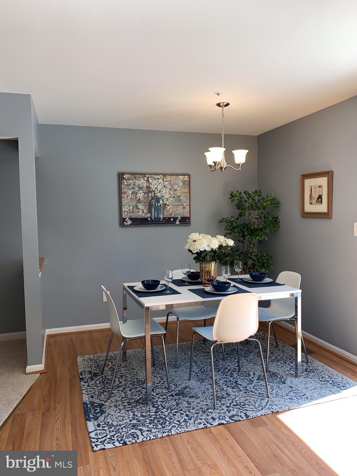 PIKESWOOD VILLAGE - Residential