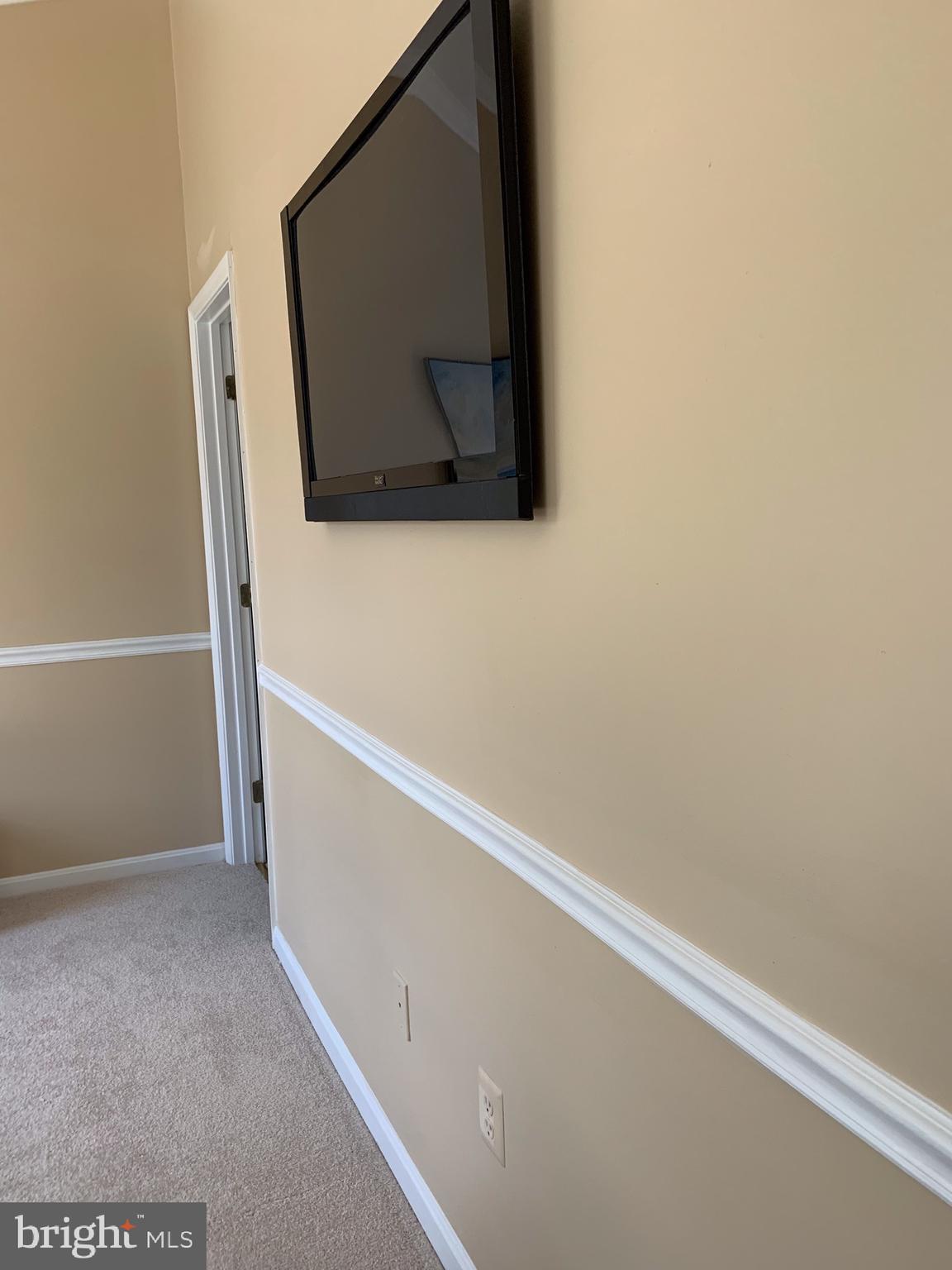 PIKESWOOD VILLAGE - Residential