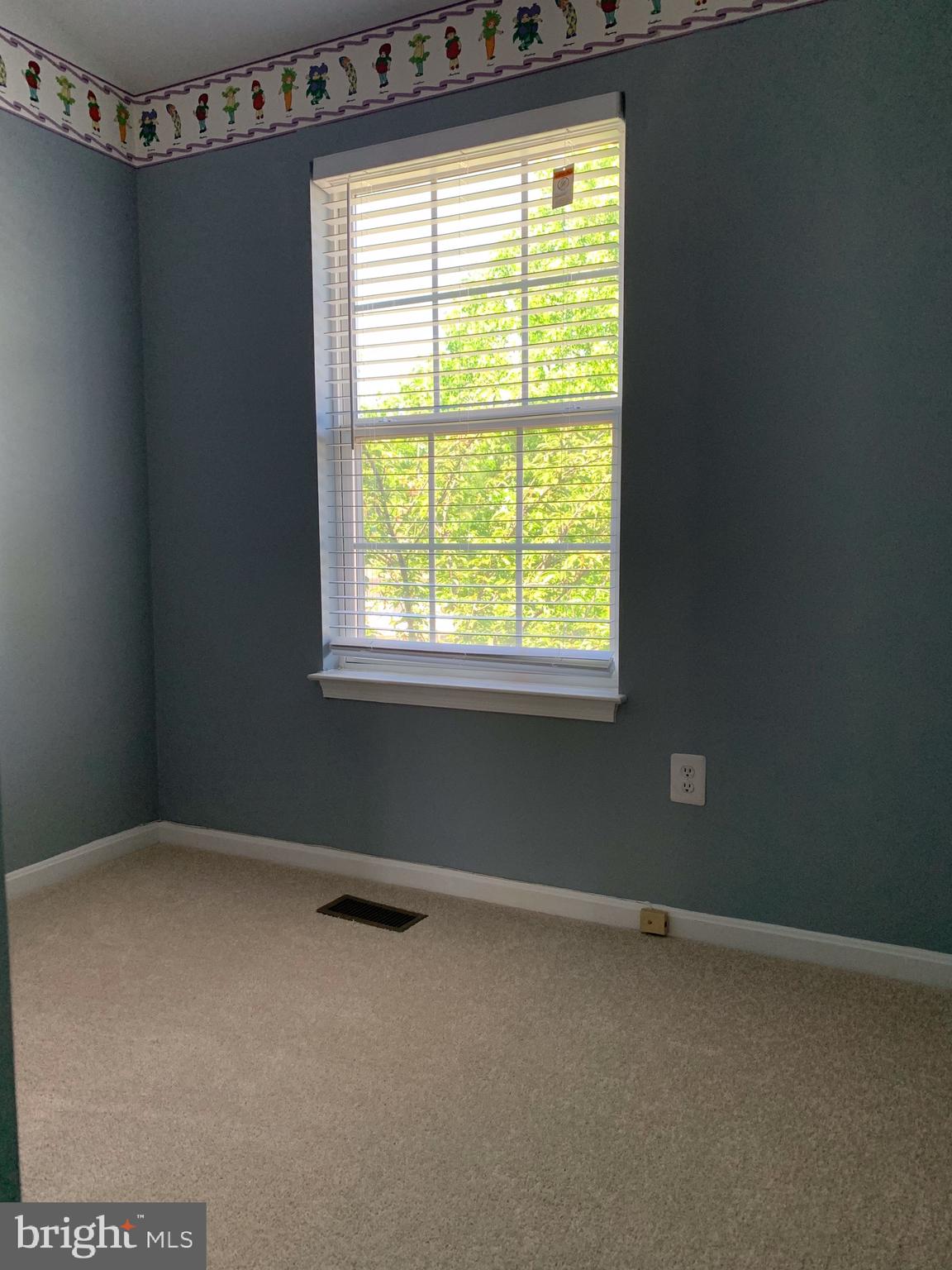 PIKESWOOD VILLAGE - Residential