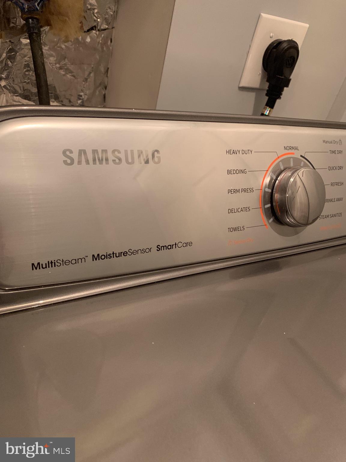 PIKESWOOD VILLAGE - Residential