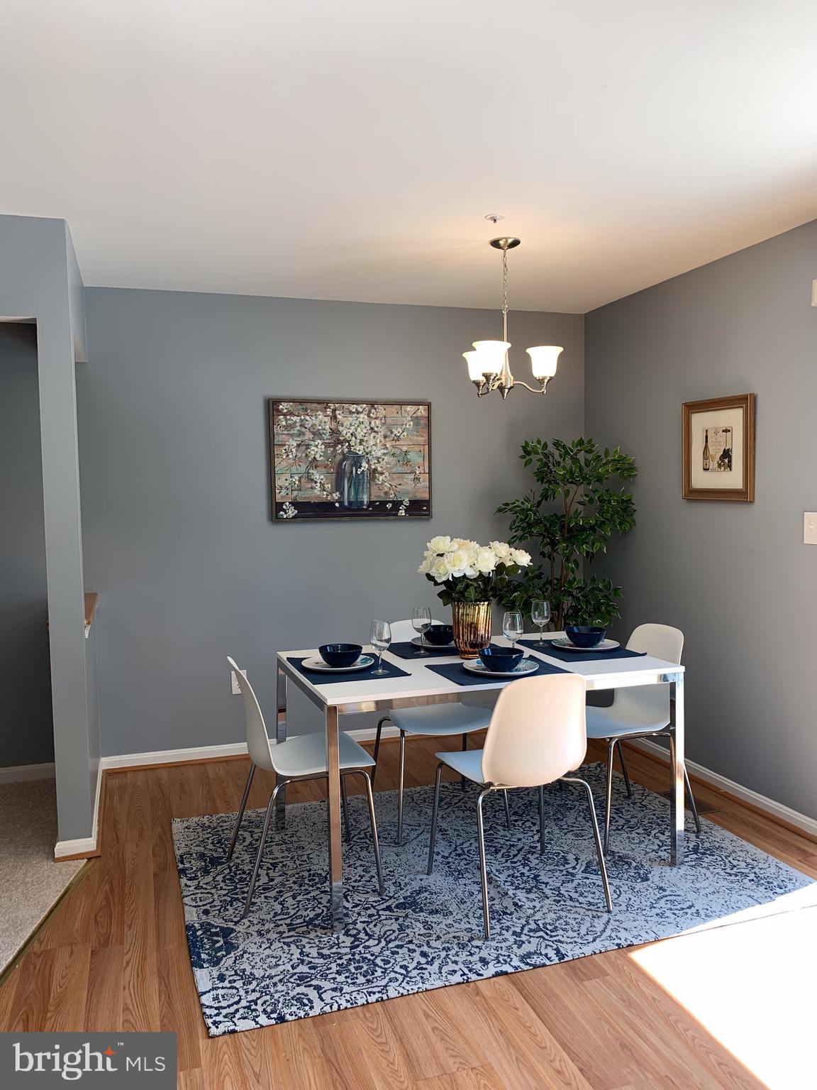 PIKESWOOD VILLAGE - Residential