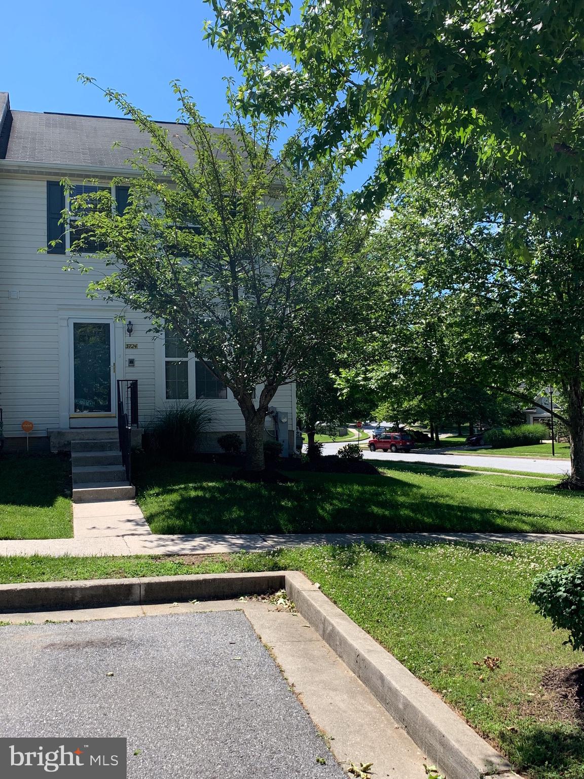 PIKESWOOD VILLAGE - Residential