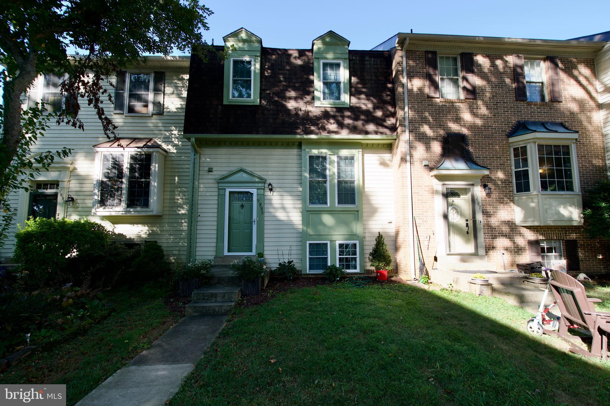 9885 BURKE POND COURT